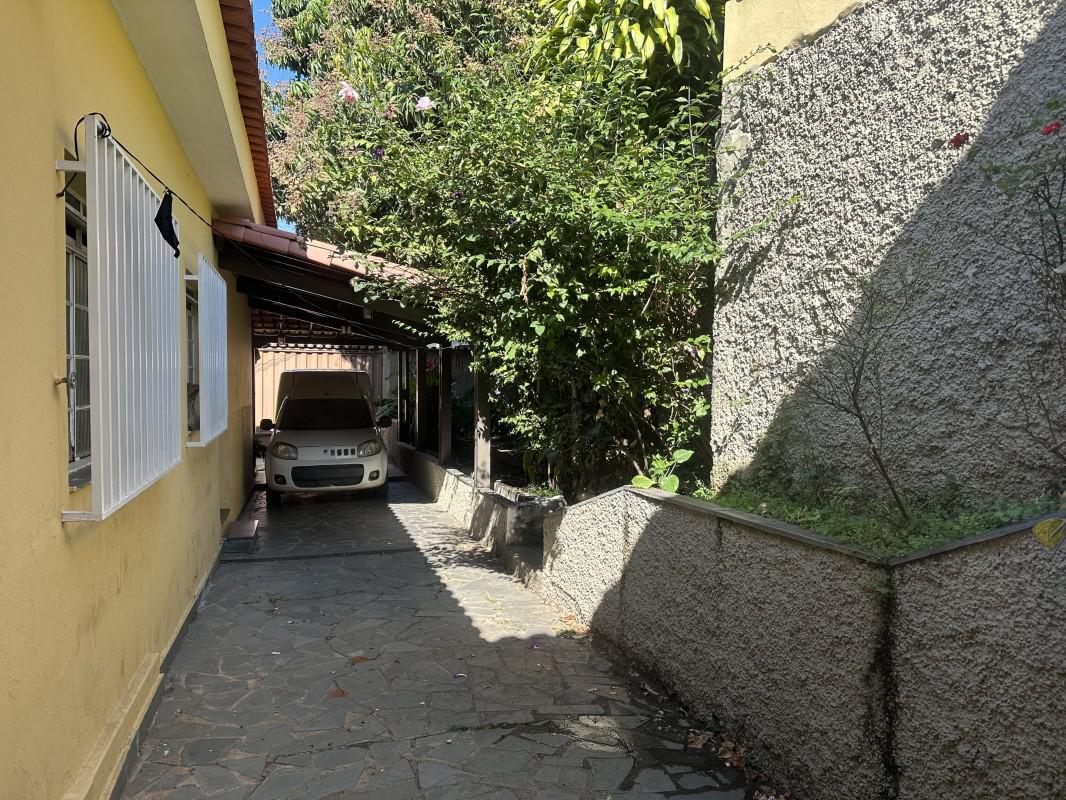 Casa, Caiçaras, 3 Quartos, 3 Vagas, 1 Suíte