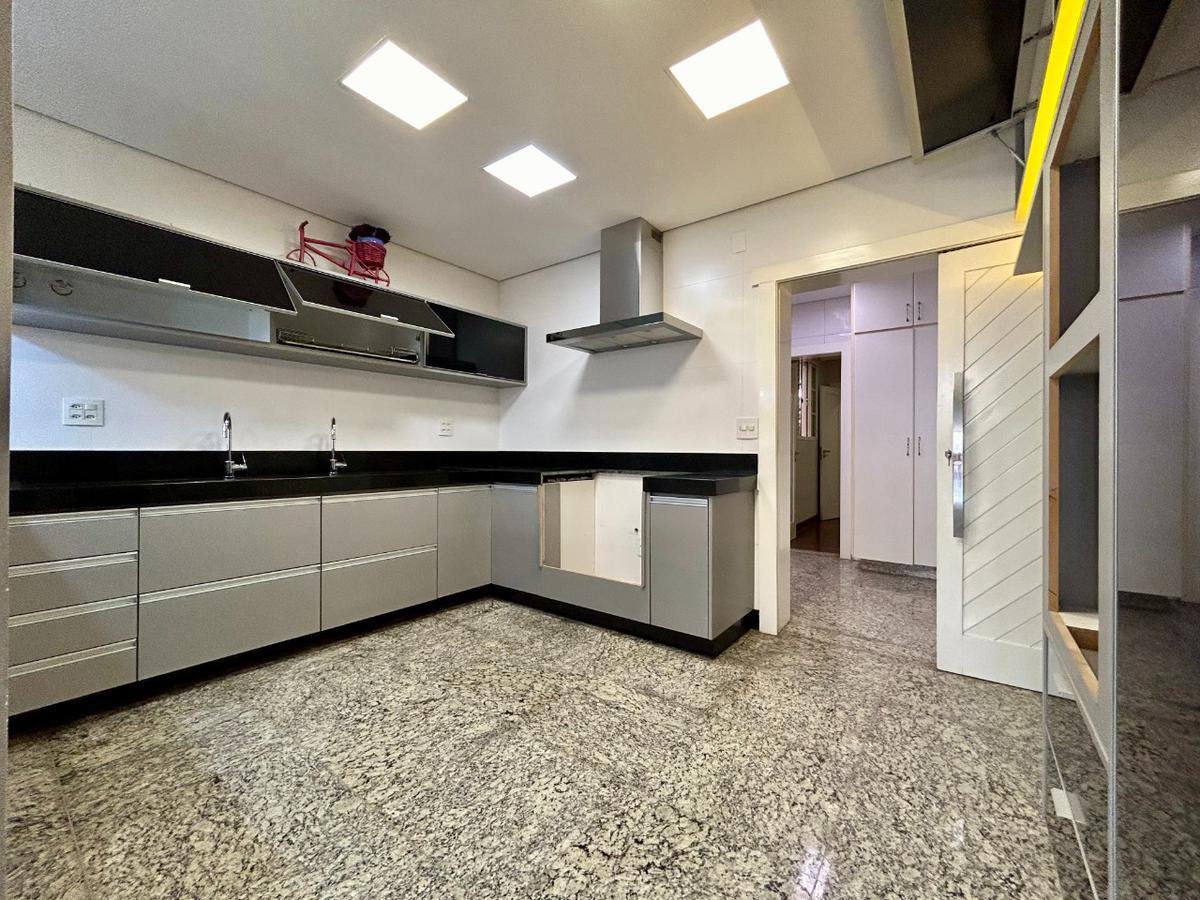 Casa, Dona Clara, 6 Quartos, 5 Vagas, 2 Suítes