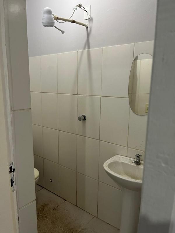 Andar, Centro, 1 Quarto, 0 Vaga