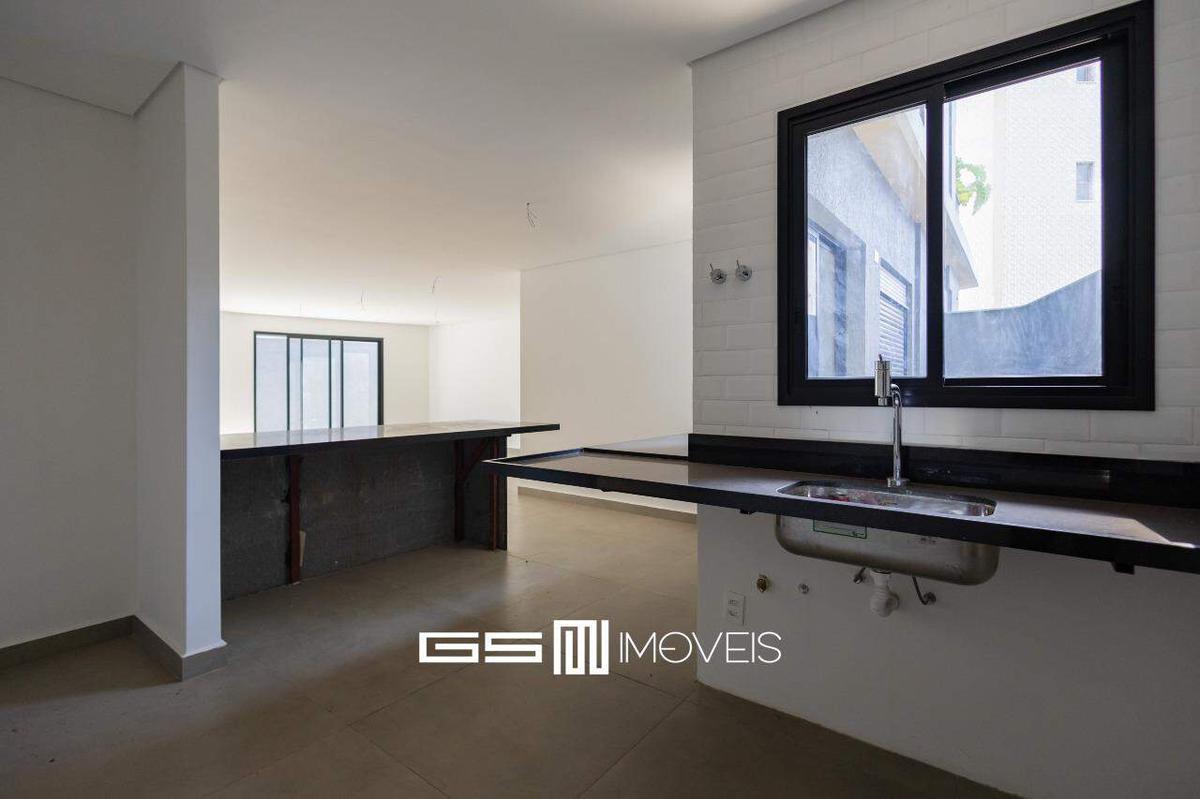 Apartamento, Vila Paris, 4 Quartos, 3 Vagas, 1 Suíte