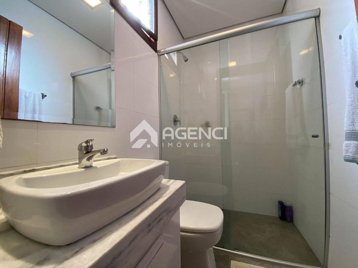 Casa, Bandeirantes (pampulha), 5 Quartos, 0 Vaga, 5 Suítes