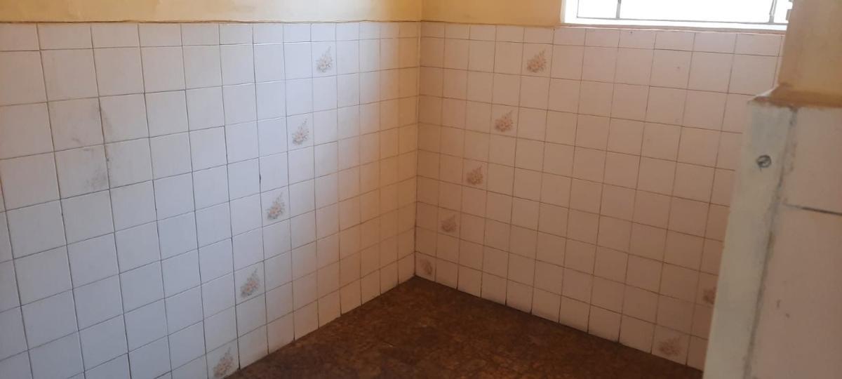 Casa Comercial, Floresta, 2 Quartos, 2 Vagas