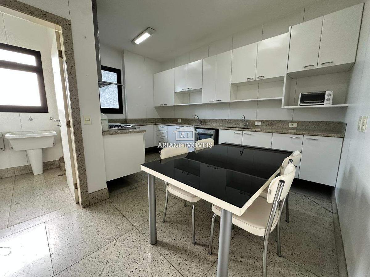 Apartamento, Lourdes, 4 Quartos, 4 Vagas, 2 Suítes
