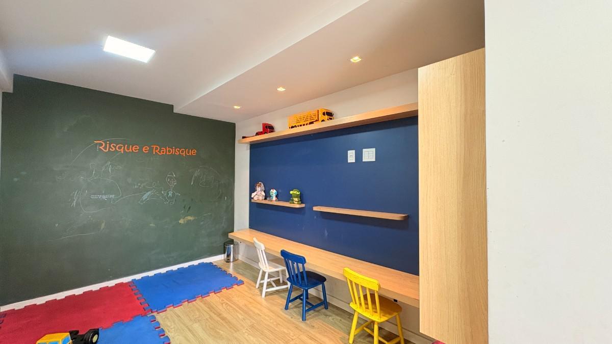 Apartamento, Sagrada Família, 3 Quartos, 2 Vagas, 1 Suíte