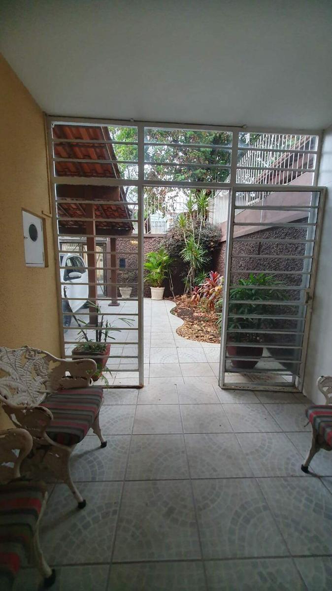 Casa, Carlos Prates, 3 Quartos, 2 Vagas