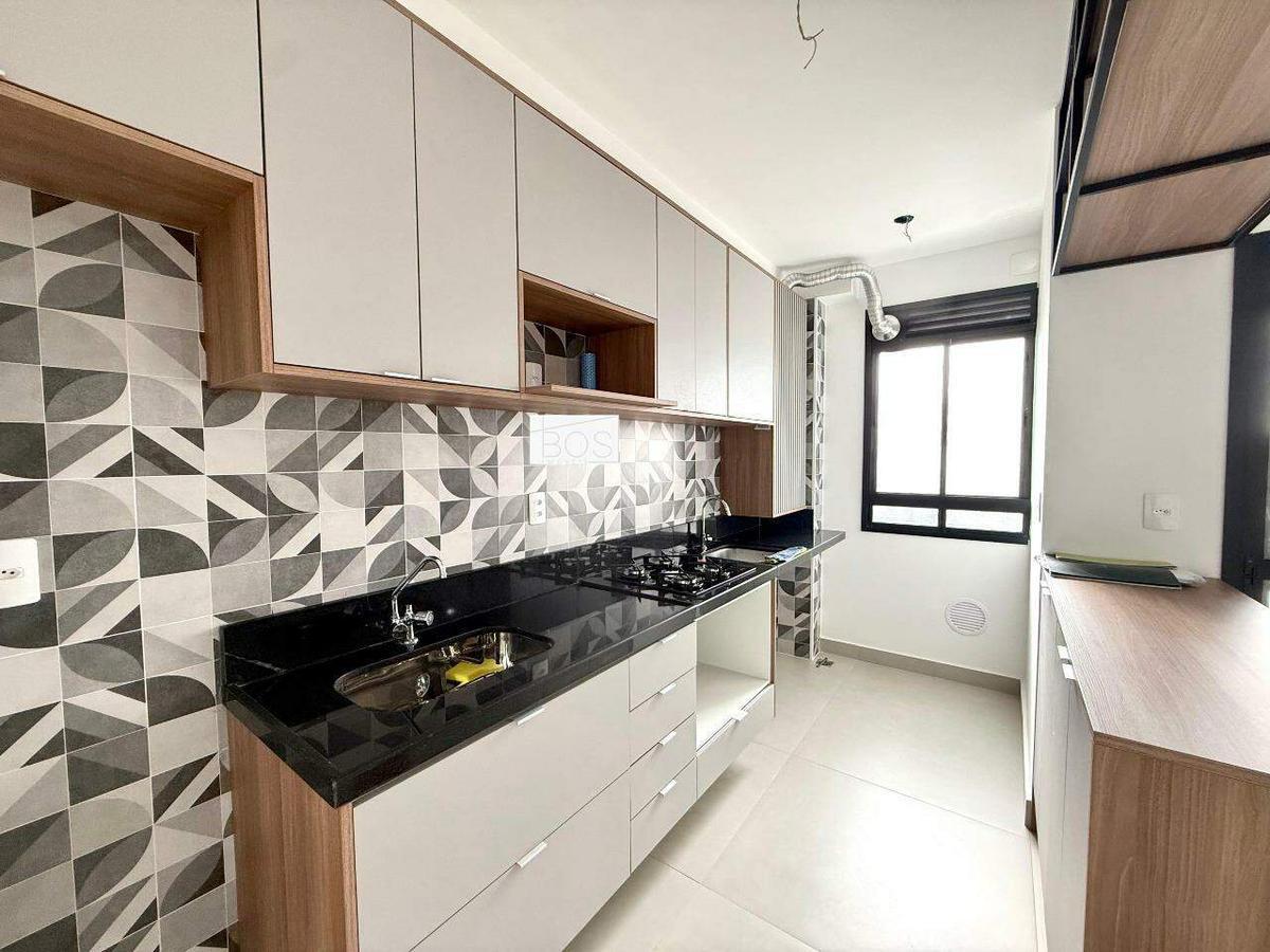 Apartamento, Estoril, 2 Quartos, 1 Vaga, 1 Suíte