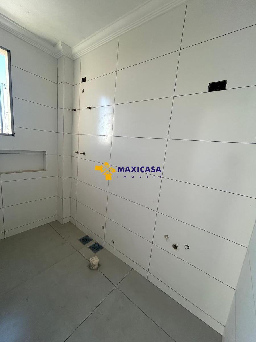 Casa, Itapoã, 3 Quartos, 1 Vaga, 1 Suíte