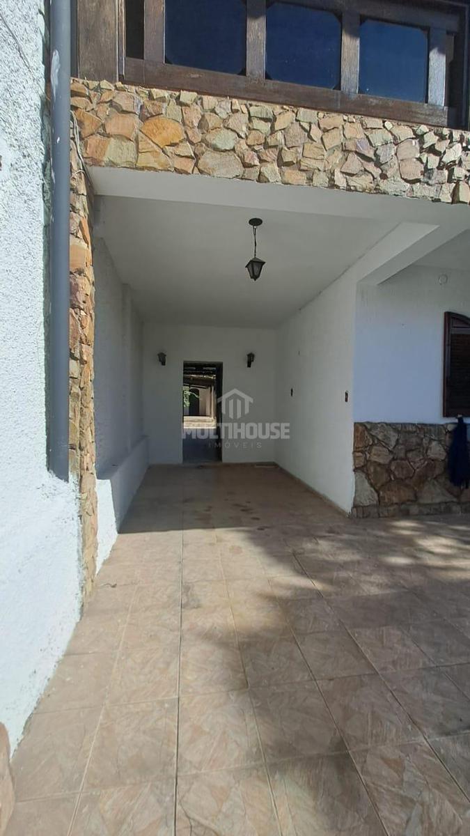 Casa, Candelária, 4 Quartos, 3 Vagas, 1 Suíte