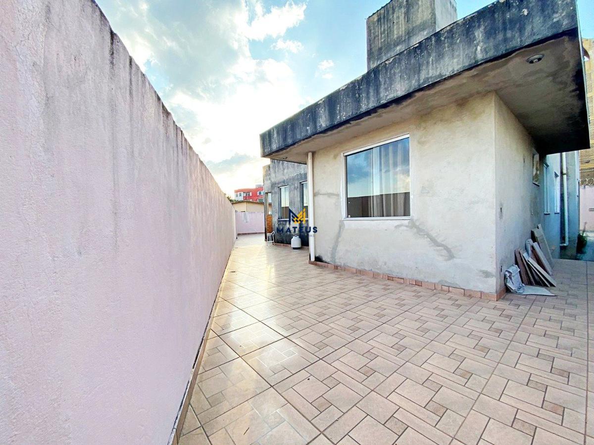 Casa, Caiçaras, 3 Quartos, 6 Vagas, 1 Suíte