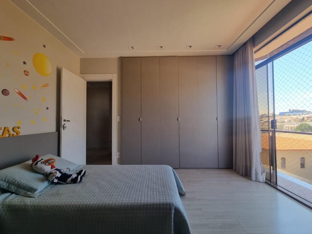 Apartamento, Jardim Riacho das Pedras, 3 Quartos, 2 Vagas, 1 Suíte