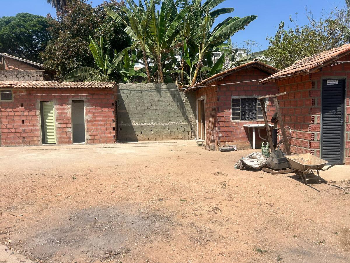 Lote, Trevo, 5 Quartos, 5 Vagas