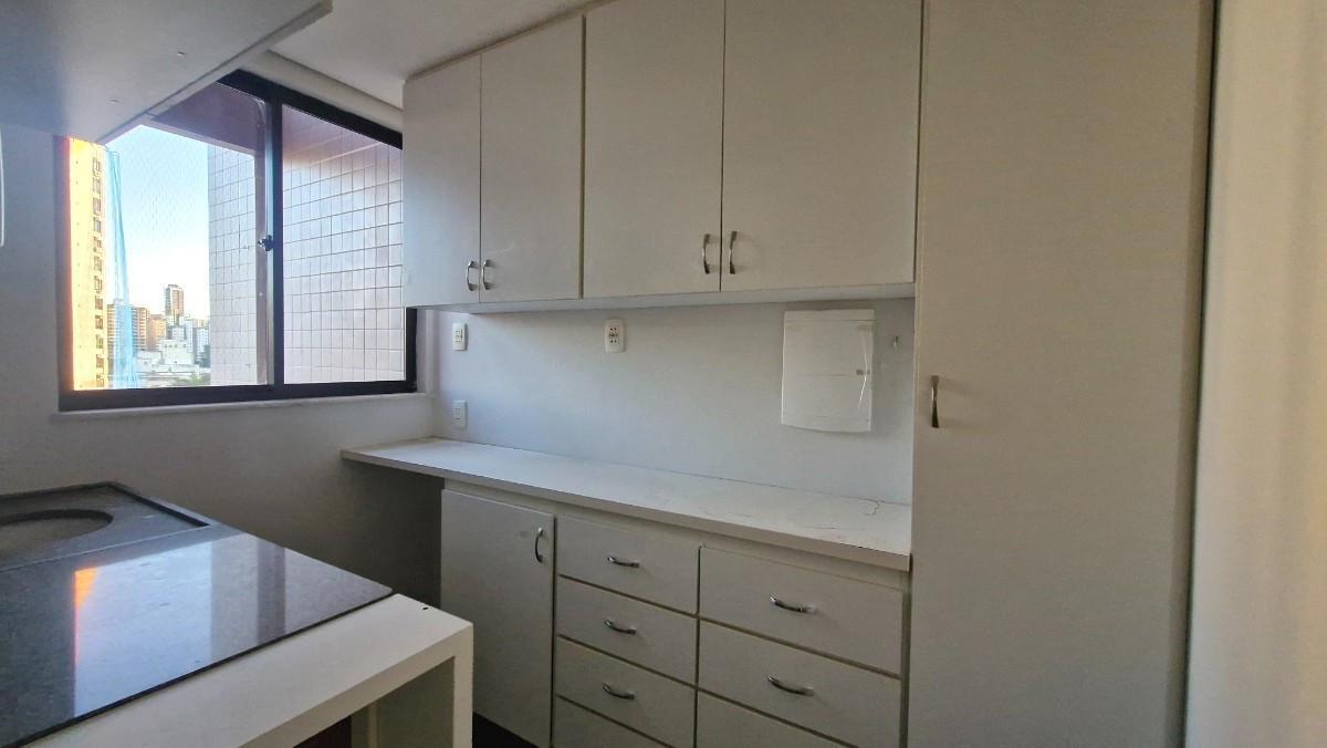 Sala, Santa Efigênia, 5 Quartos, 1 Vaga, 4 Suítes