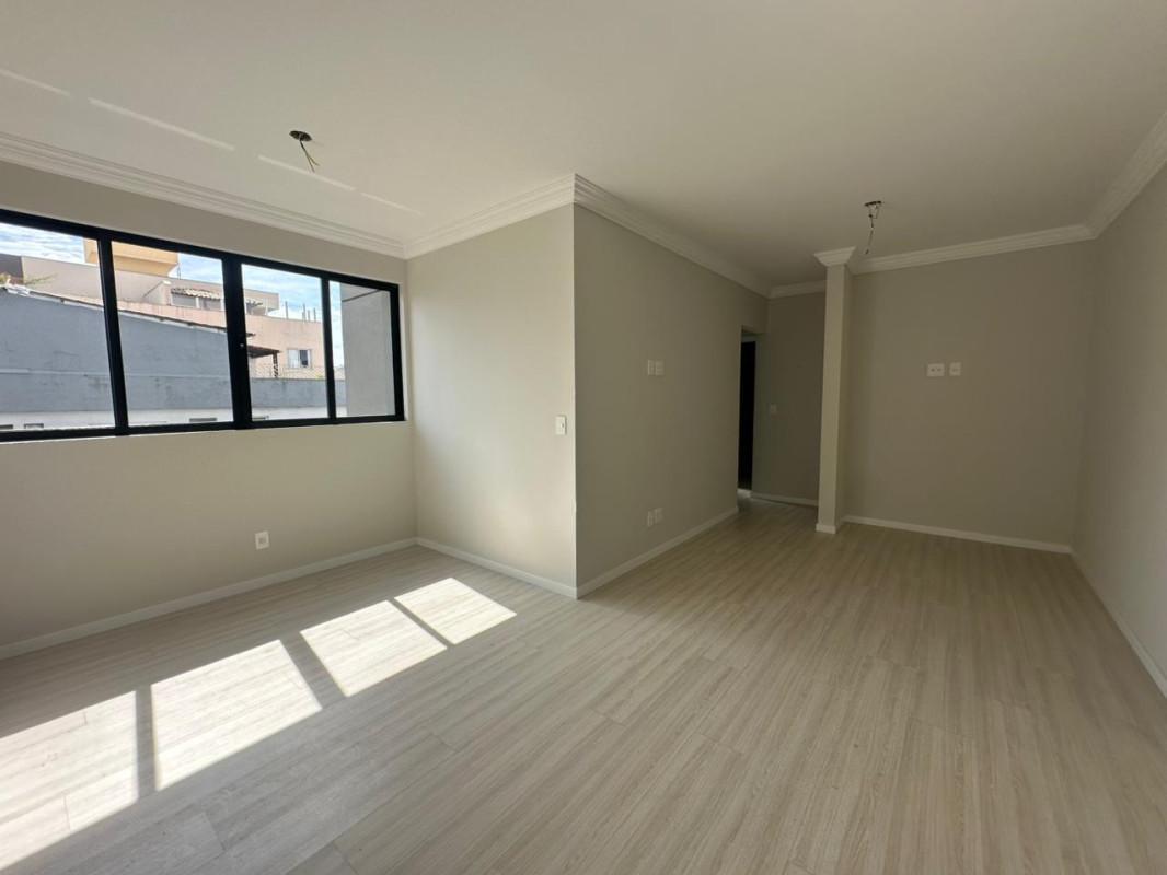 Apartamento, Sagrada Família, 3 Quartos, 2 Vagas, 1 Suíte