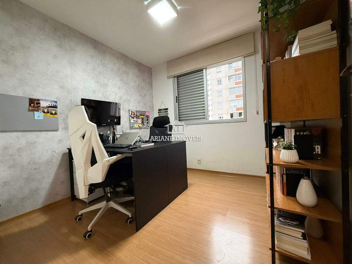 Apartamento, Coração de Jesus, 3 Quartos, 2 Vagas, 1 Suíte