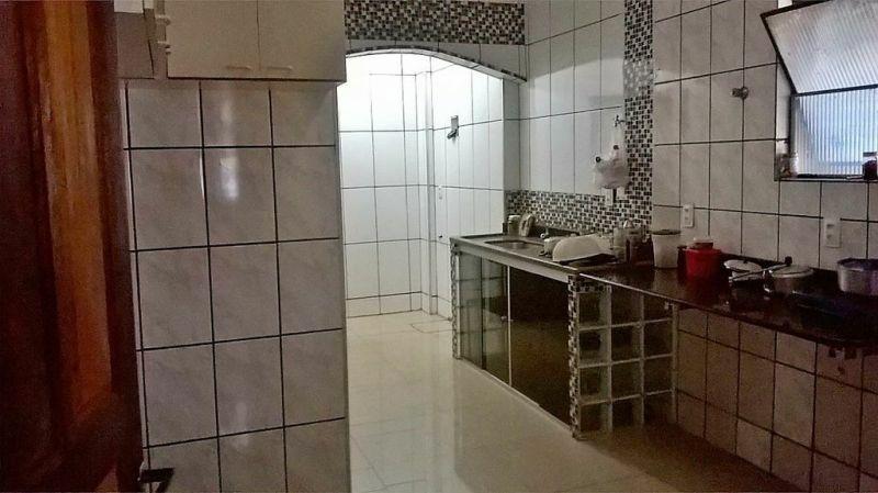 Casa, Centro, 4 Quartos, 1 Vaga, 1 Suíte