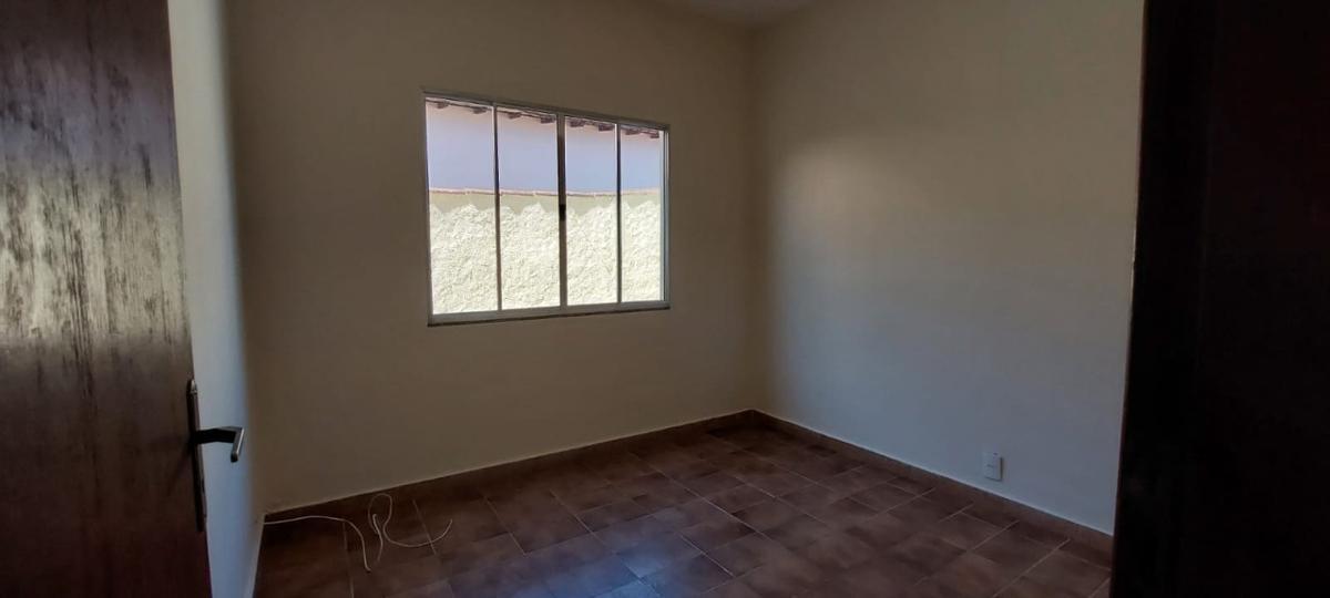 Casa, Centro, 4 Quartos, 4 Vagas, 1 Suíte