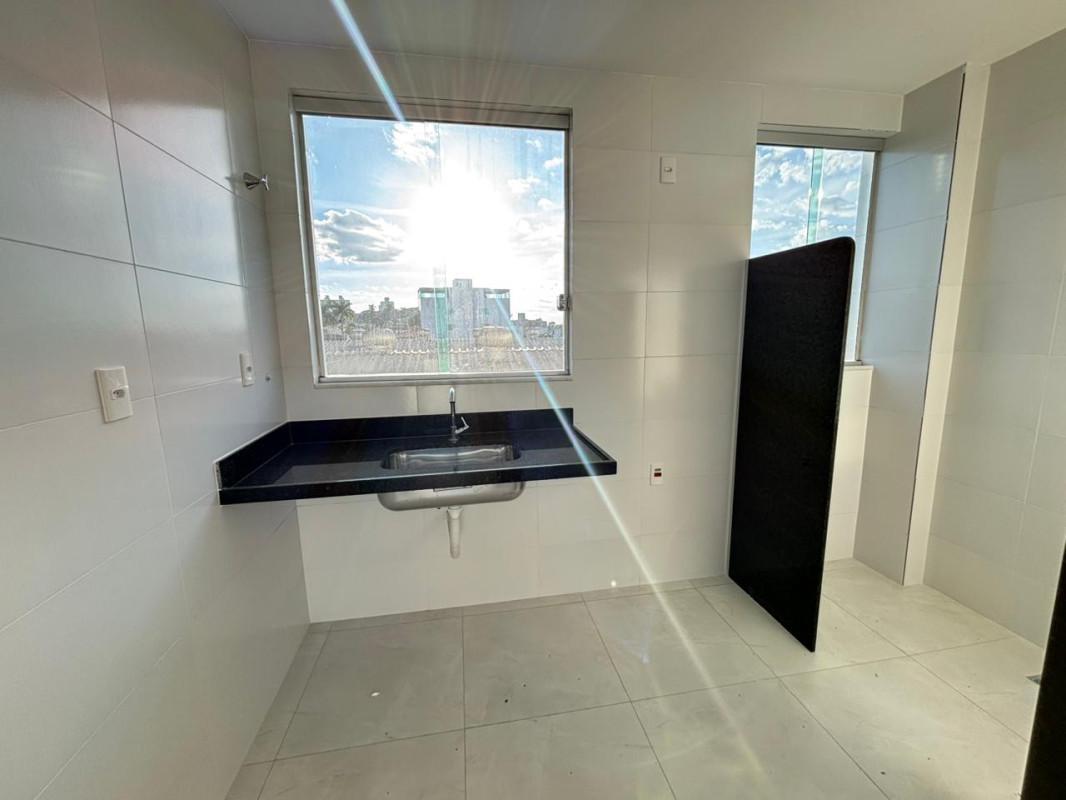 Apartamento, Candelária, 2 Quartos, 1 Vaga