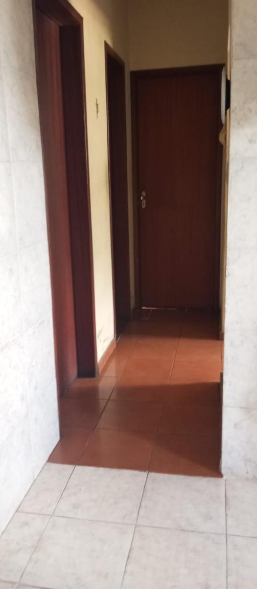 Casa, Céu Azul, 2 Quartos, 0 Vaga