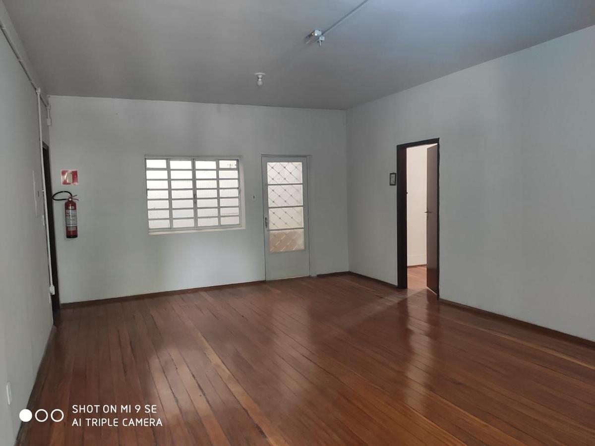 Prédio, Centro, 0 Quarto, 0 Vaga