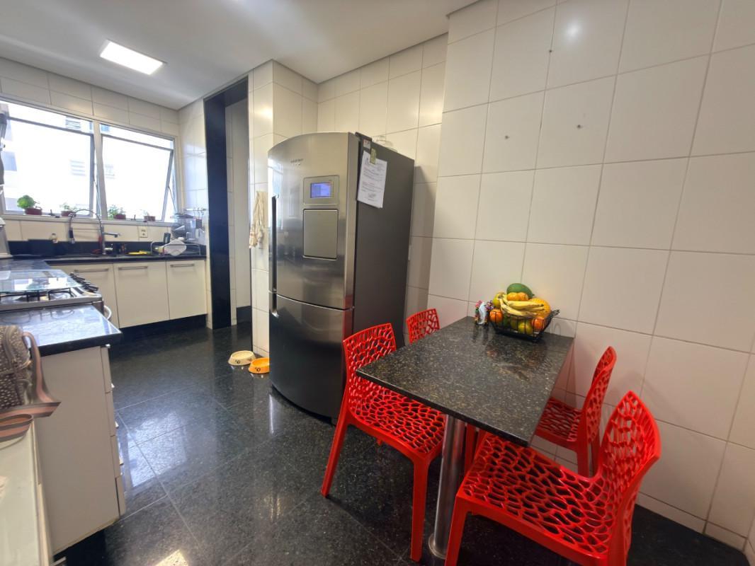 Apartamento, Barro Preto, 4 Quartos, 3 Vagas, 4 Suítes
