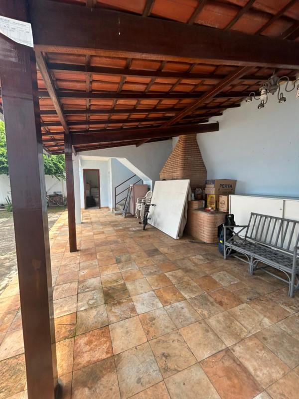 Casa, Castelo, 6 Quartos, 4 Vagas, 3 Suítes