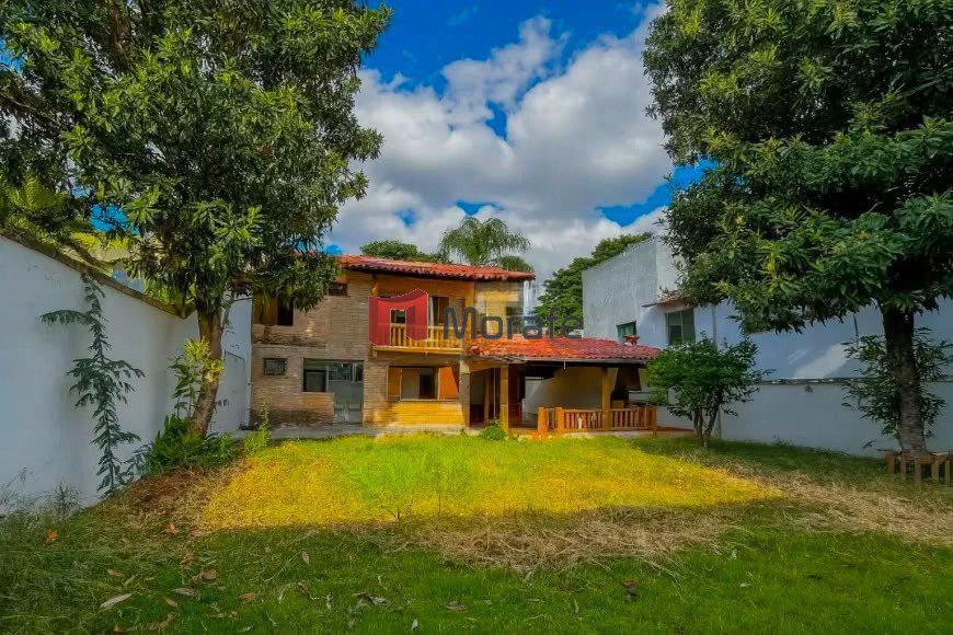 Casa, Castelo, 4 Quartos, 4 Vagas, 1 Suíte