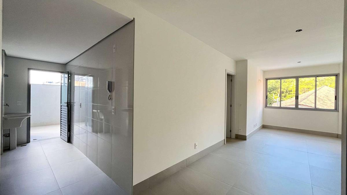 Apartamento, Sagrada Família, 3 Quartos, 2 Vagas, 1 Suíte