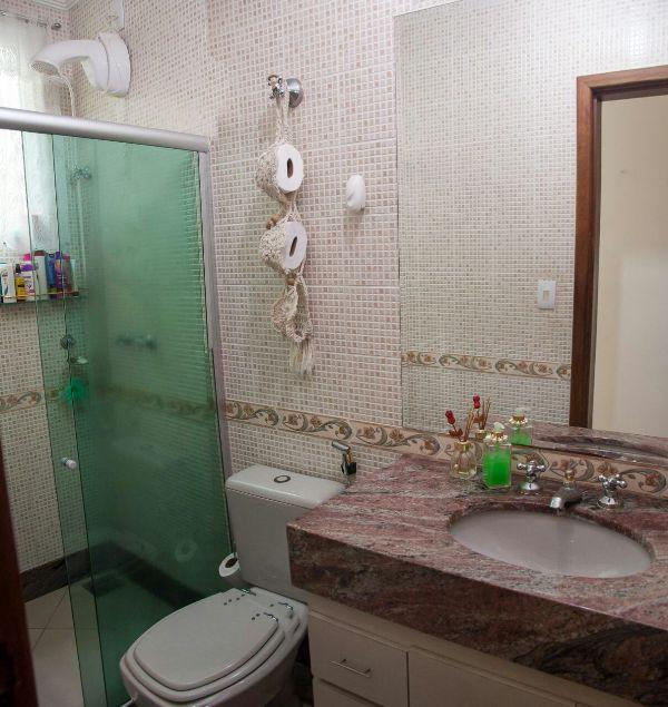 Casa, Castelo, 3 Quartos, 2 Vagas, 1 Suíte