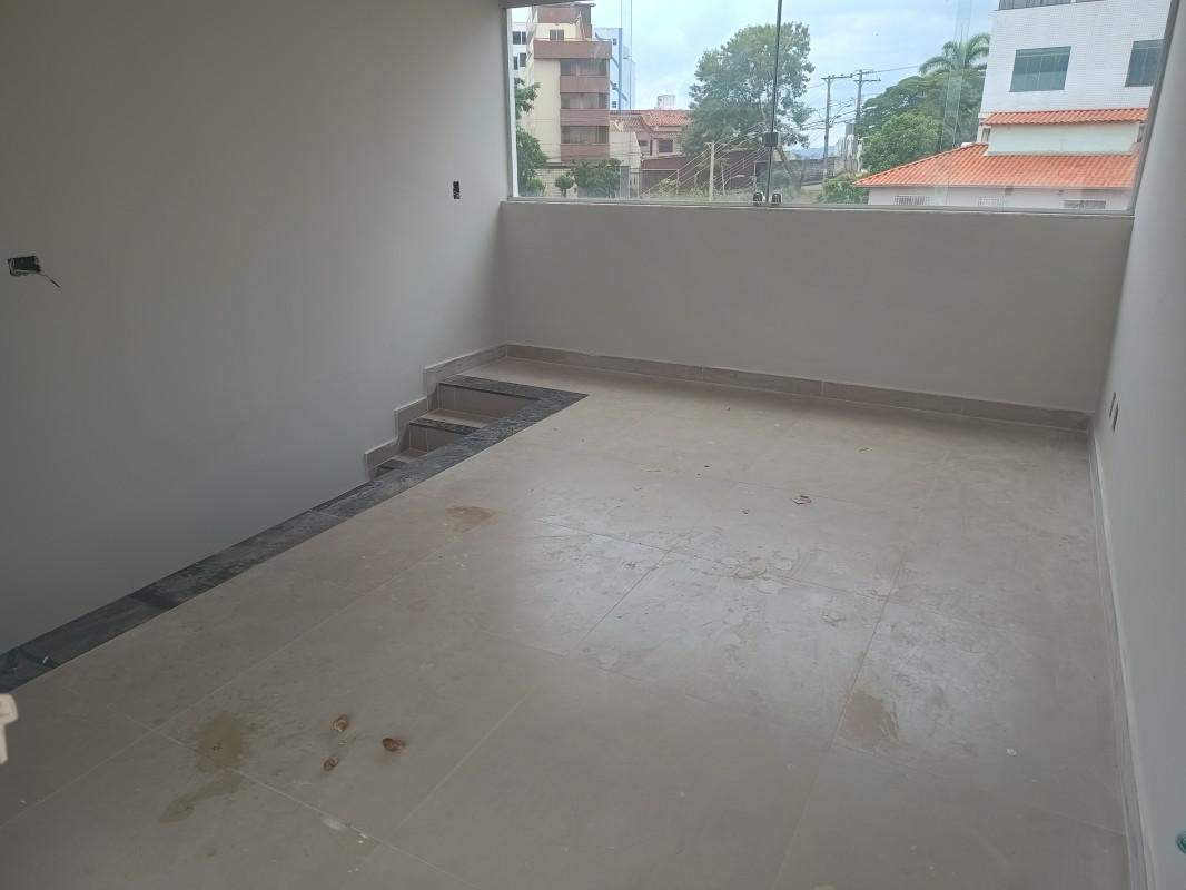 Cobertura, Fernão Dias, 3 Quartos, 2 Vagas, 1 Suíte