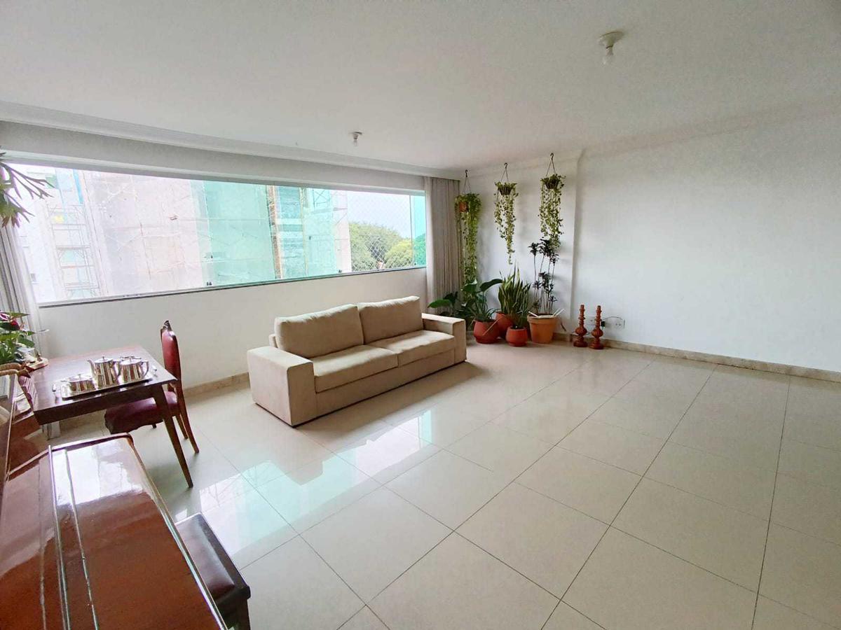 Apartamento, Jaraguá, 4 Quartos, 3 Vagas, 2 Suítes