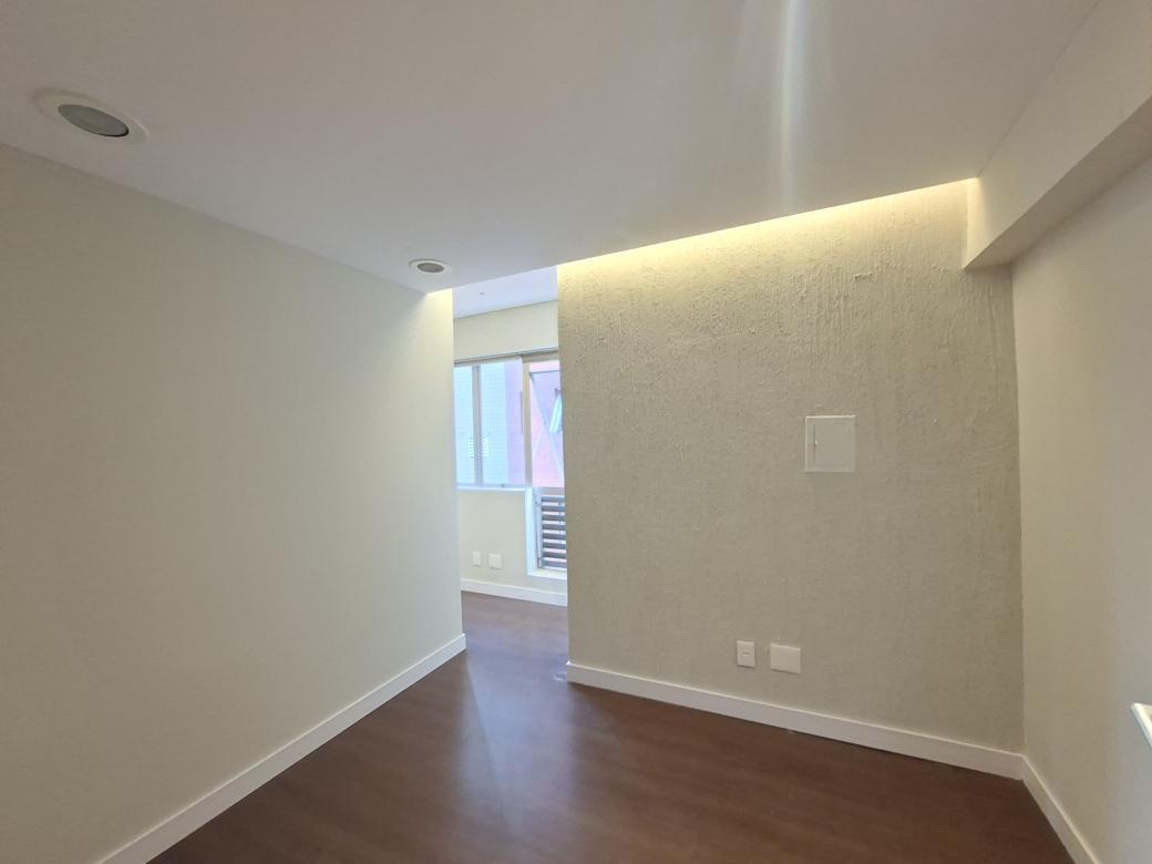 Sala, Santa Efigênia, 0 Quarto, 1 Vaga