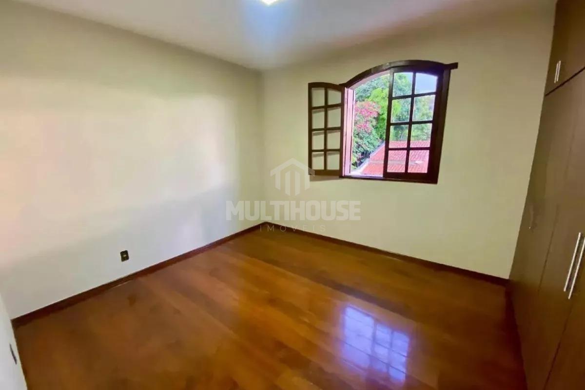 Casa, São Luiz (pampulha), 4 Quartos, 10 Vagas, 2 Suítes