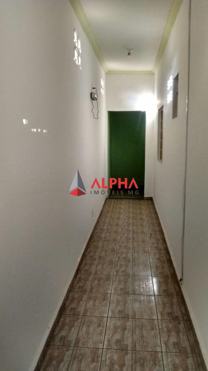 Casa, Lindéia, 4 Quartos, 2 Vagas