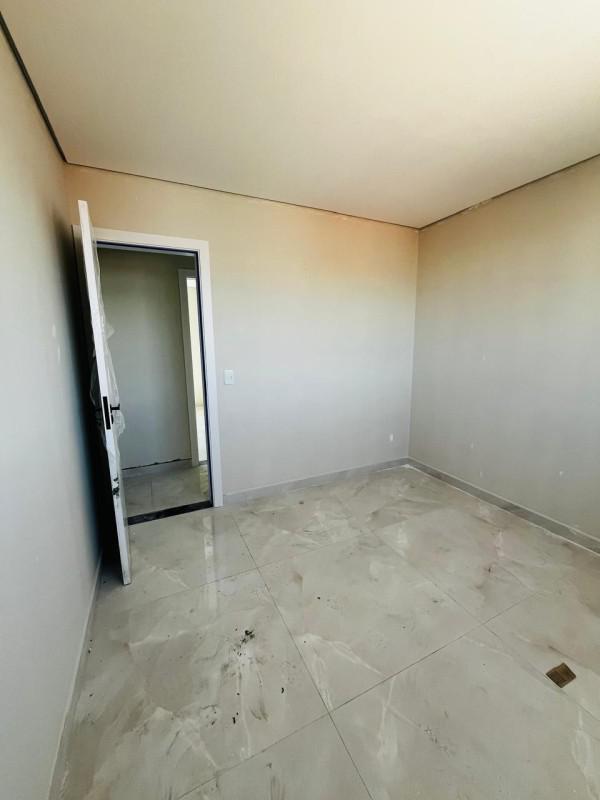 Apartamento, Santa Cruz Industrial, 3 Quartos, 2 Vagas, 1 Suíte