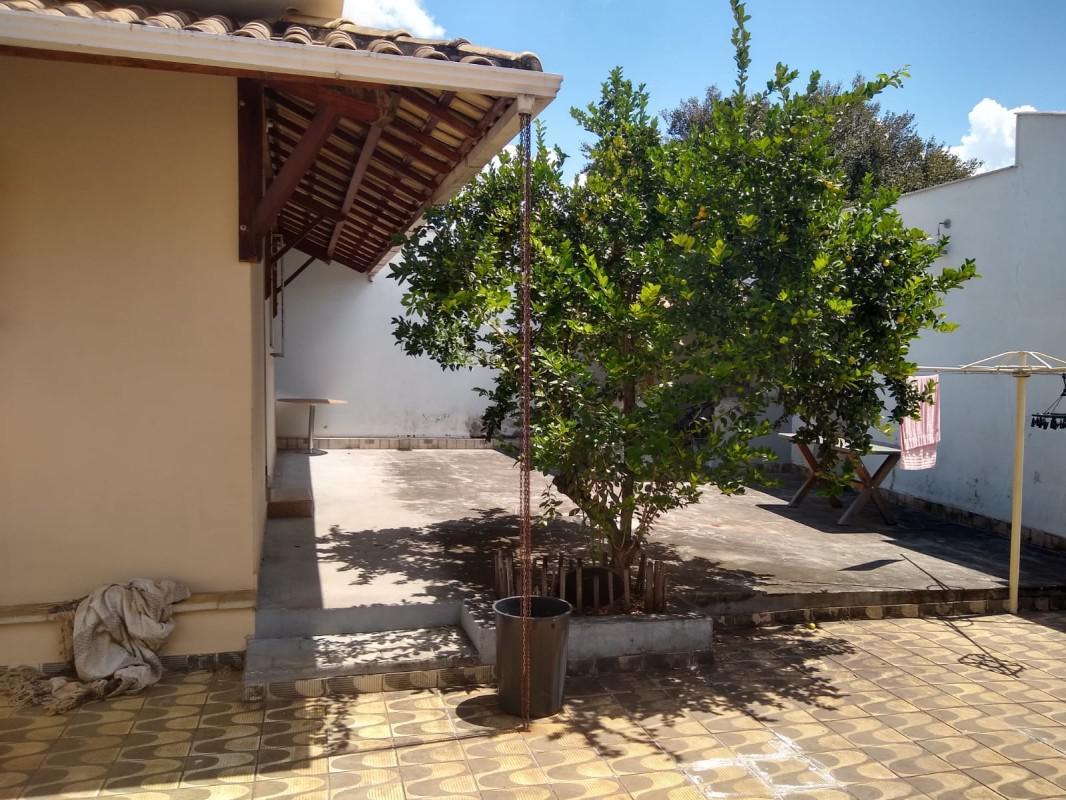 Casa, Santa Terezinha, 5 Quartos, 3 Vagas, 1 Suíte