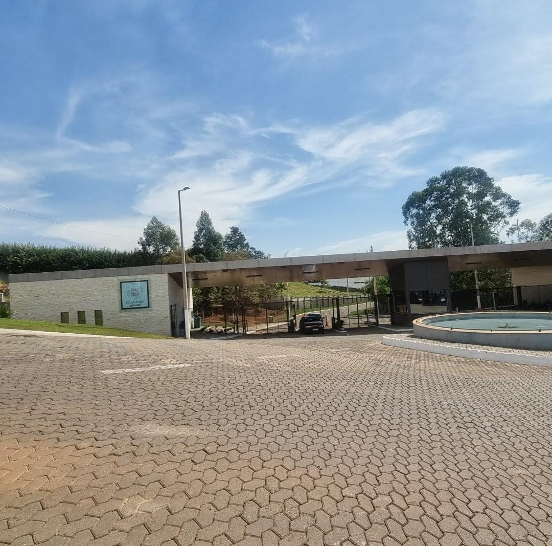 Lote, Gran Park, 0 Quarto, 0 Vaga