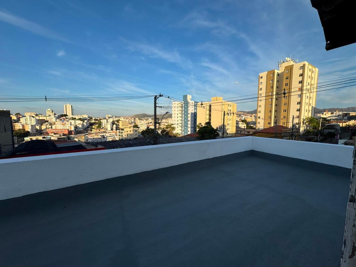 Apartamento, Floresta, 5 Quartos, 3 Vagas, 1 Suíte
