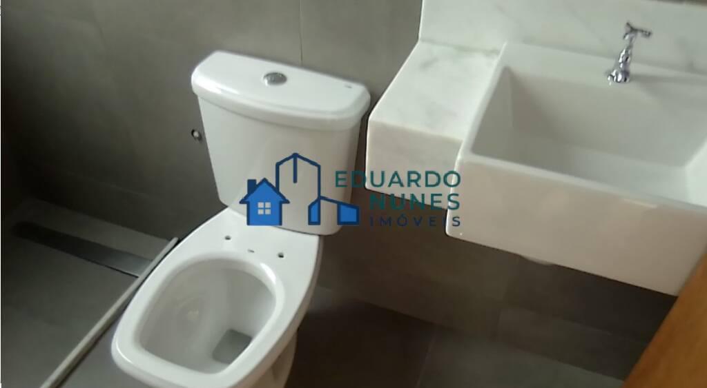 Apartamento, Funcionários, 2 Quartos, 2 Vagas, 2 Suítes