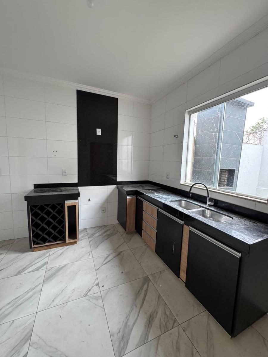 Casa, Rio Branco, 3 Quartos, 2 Vagas, 1 Suíte