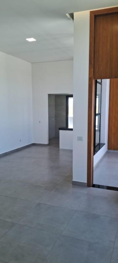 Casa, Jardim Ipê, 4 Quartos, 4 Vagas, 2 Suítes