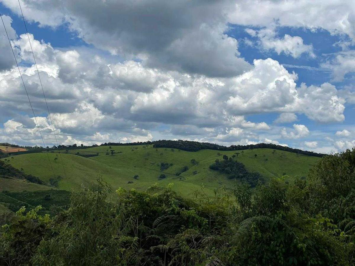 Fazenda, Zona Rural, 4 Quartos, 0 Vaga