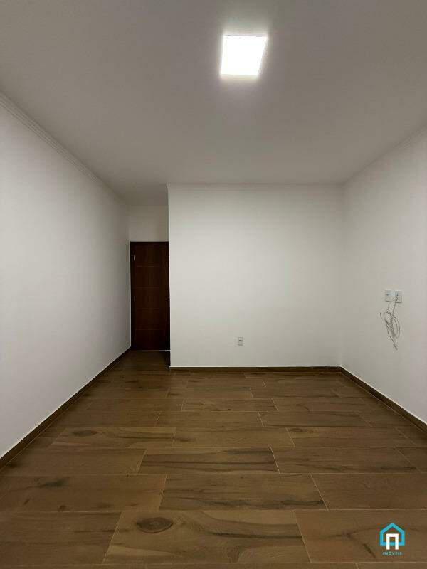 Casa, Centro, 4 Quartos, 4 Vagas, 2 Suítes