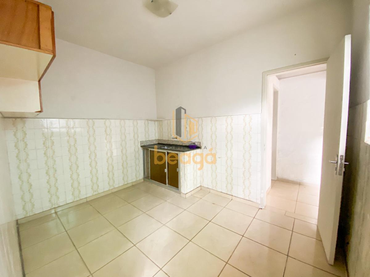Casa, São Gotardo, 1 Quarto, 0 Vaga