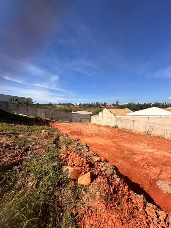 Lote, São João, 0 Quarto, 0 Vaga