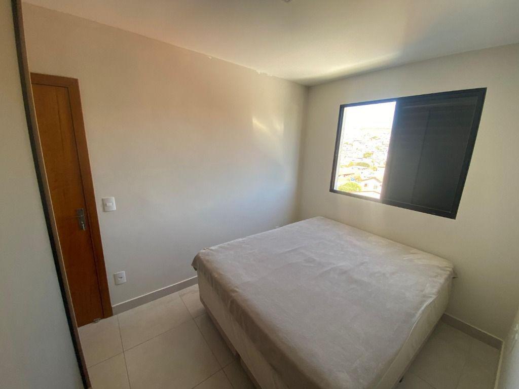 Cobertura, São Geraldo, 2 Quartos, 1 Vaga, 2 Suítes