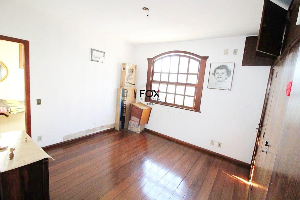 Casa, Luxemburgo, 4 Quartos, 4 Vagas, 1 Suíte
