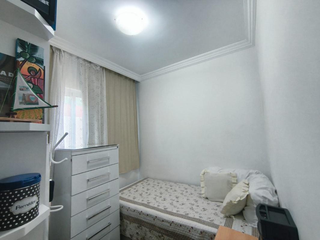 Apartamento, Santa Cruz, 2 Quartos, 1 Vaga