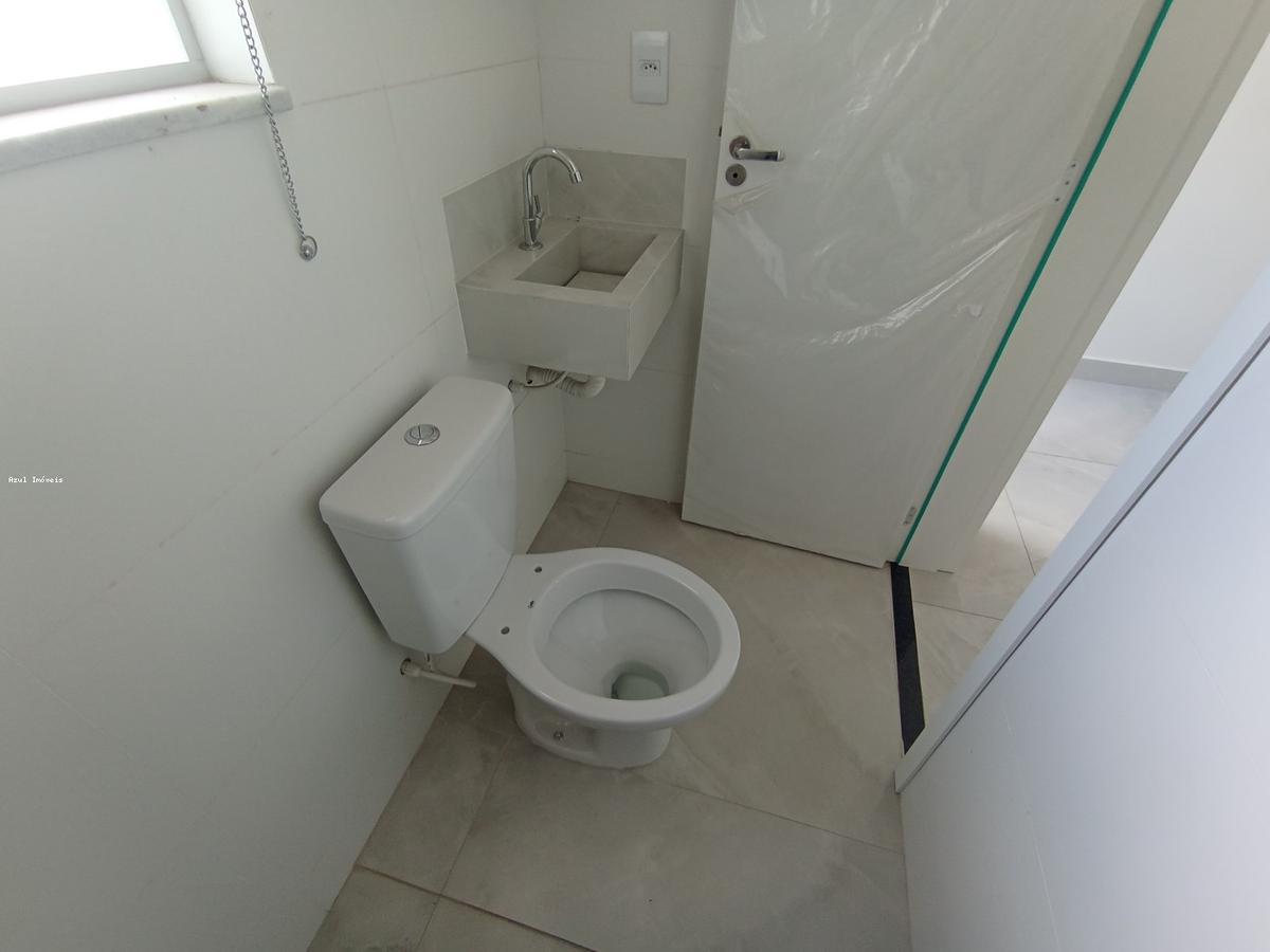 Casa, Planalto, 2 Quartos, 1 Vaga, 2 Suítes
