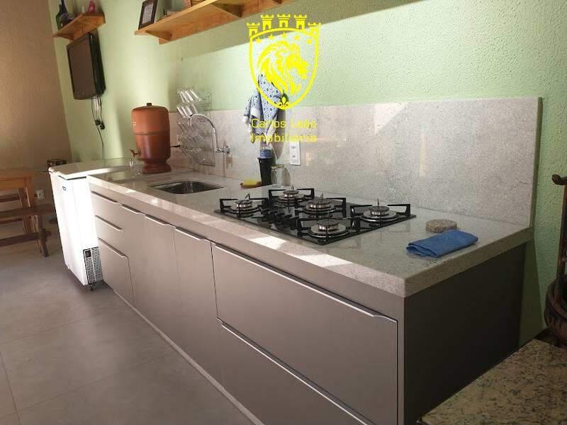 Casa, São José, 3 Quartos, 4 Vagas, 2 Suítes