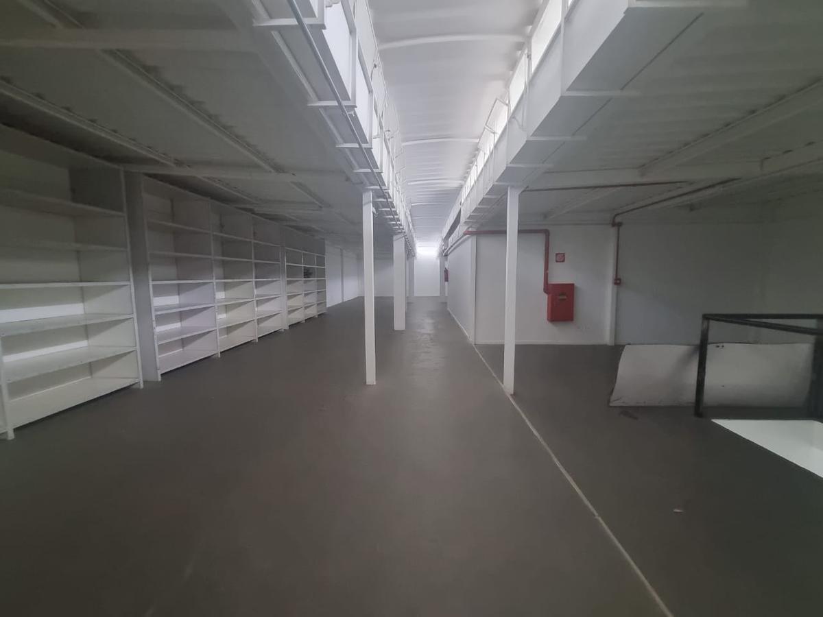 Andar, Santa Efigênia, 0 Quarto, 3 Vagas